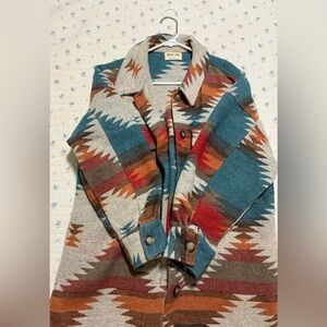 NWOT Women’s Impressions Aztec Shacket Shirt & Jacket Size Small